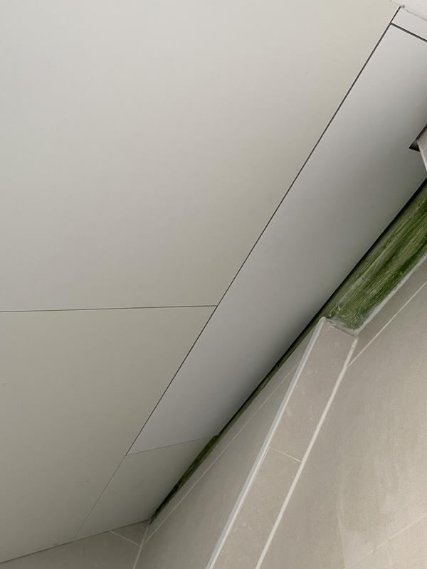 Ouvrir la fenêtre modale de l'avis 1 sur 2