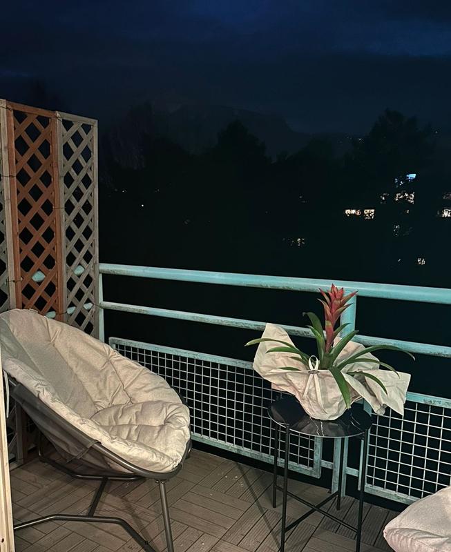 Otwórz okno opinii 1 na stronie 5