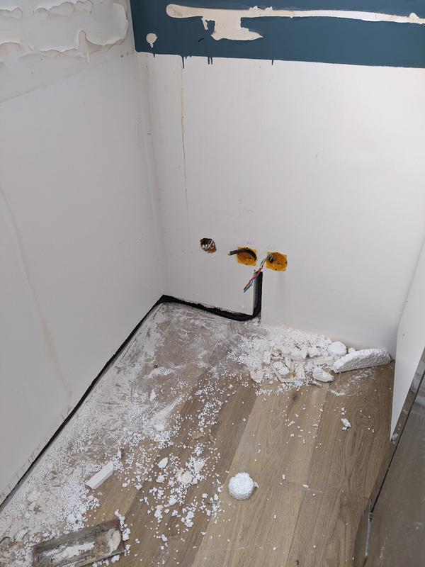 Ouvrir la fenêtre modale de l'avis 1 sur 2