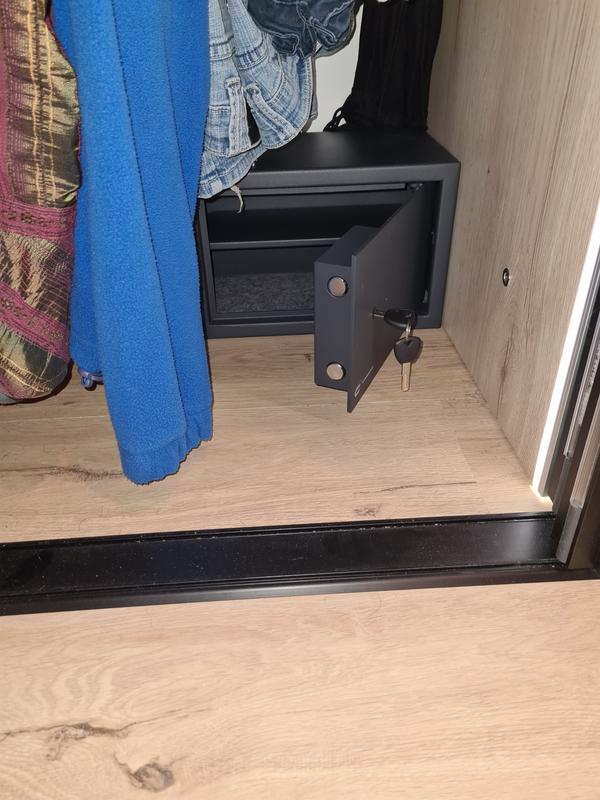 Ouvrir la fenêtre modale de l'avis 6 sur 6