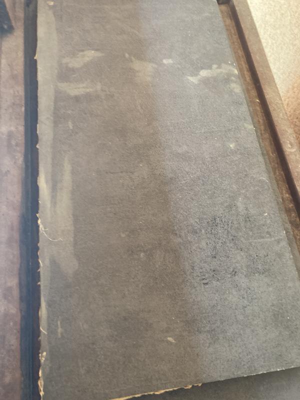 Ouvrir la fenêtre modale de l'avis 1 sur 2