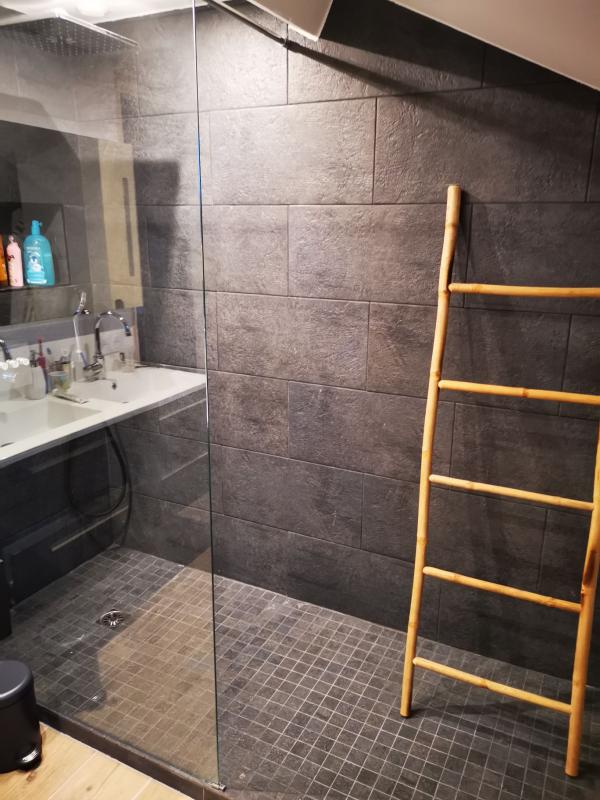 Ouvrir la fenêtre modale de l'avis 1 sur 1