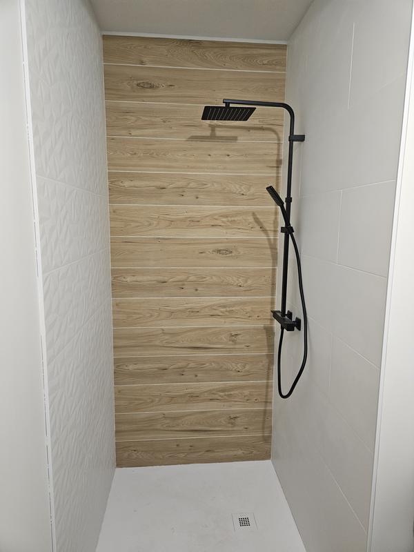 Ouvrir la fenêtre modale de l'avis 1 sur 2