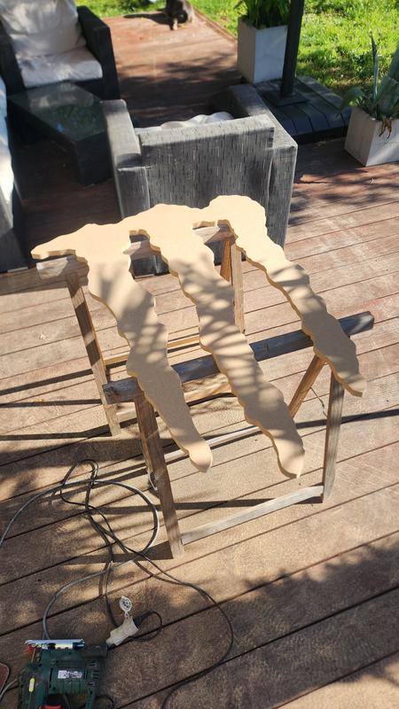 Ouvrir la fenêtre modale de l'avis 1 sur 2