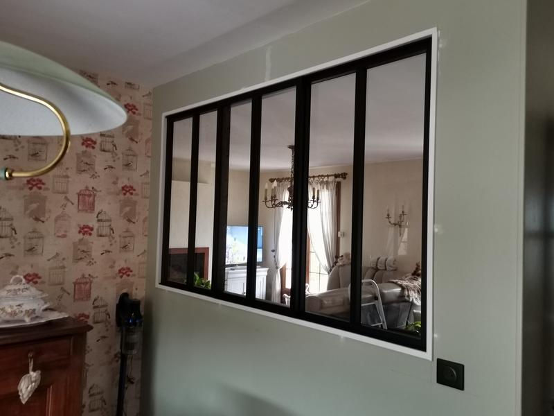 Ouvrir la fenêtre modale de l'avis 1 sur 2