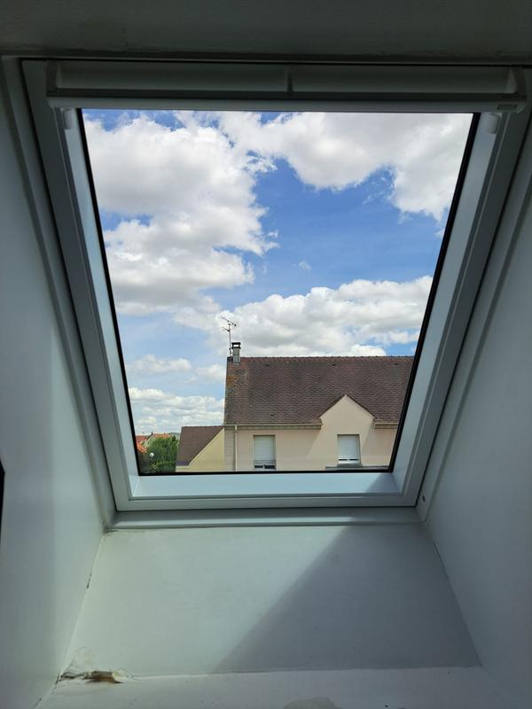 Ouvrir la fenêtre modale de l'avis 1 sur 2