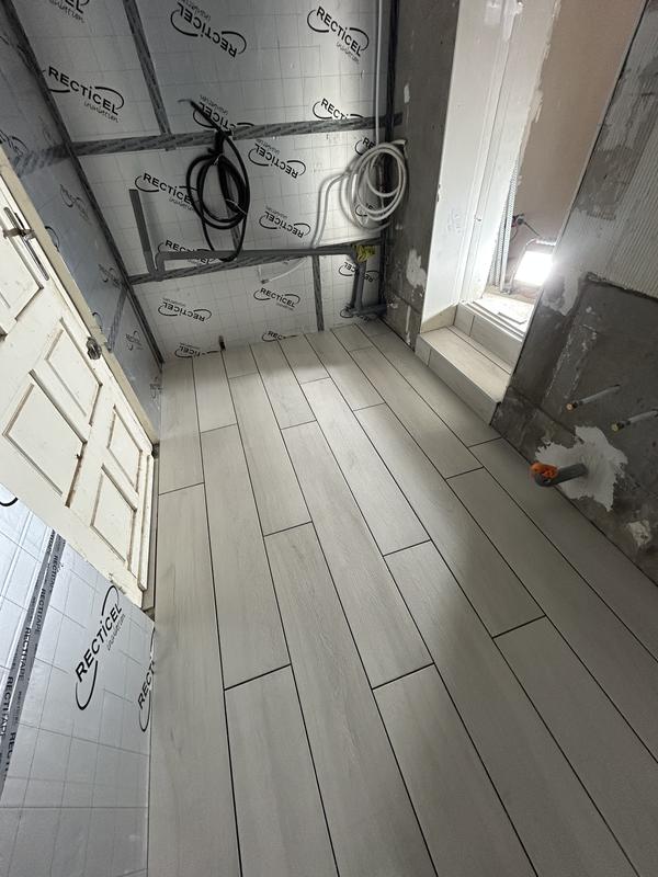 Ouvrir la fenêtre modale de l'avis 1 sur 3