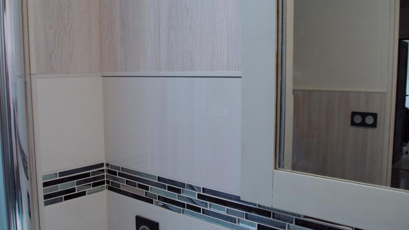 Ouvrir la fenêtre modale de l'avis 1 sur 2