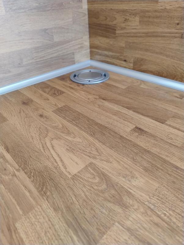 Ouvrir la fenêtre modale de l'avis 1 sur 2