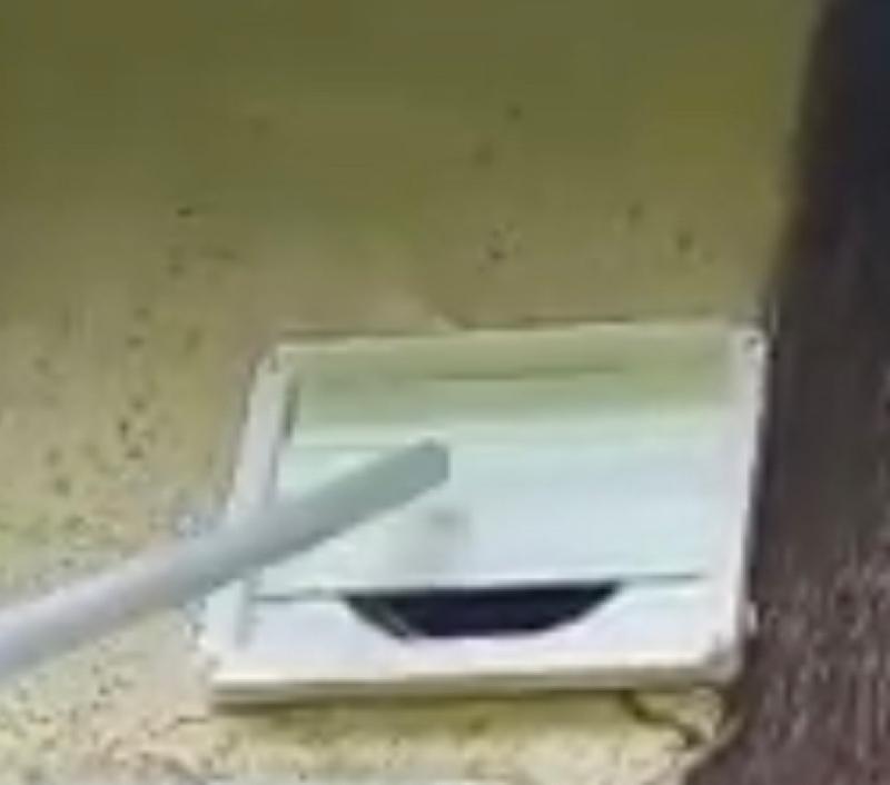 Ouvrir la fenêtre modale de l'avis 1 sur 1