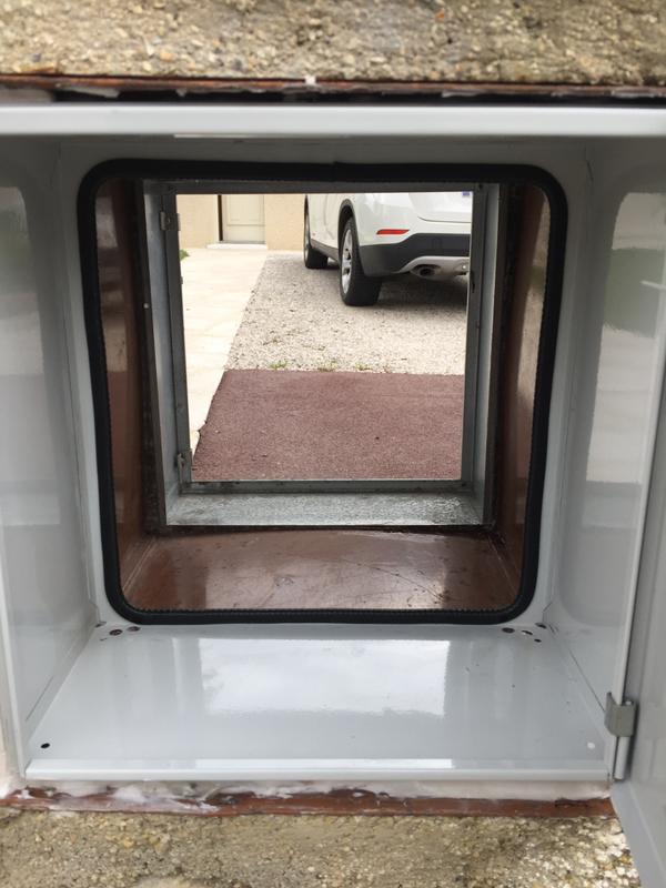 Ouvrir la fenêtre modale de l'avis 2 sur 2