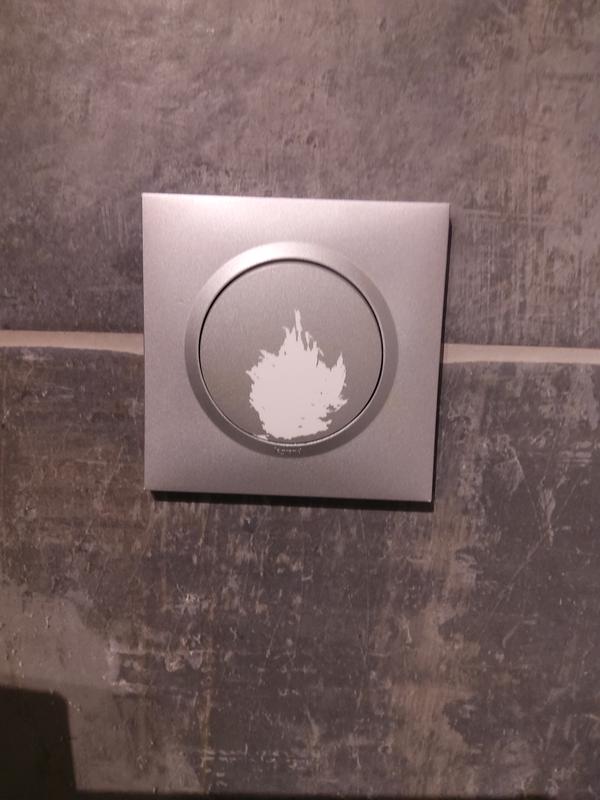 Ouvrir la fenêtre modale de l'avis 1 sur 3