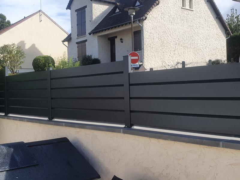 Ouvrir la fenêtre modale de l'avis 1 sur 1