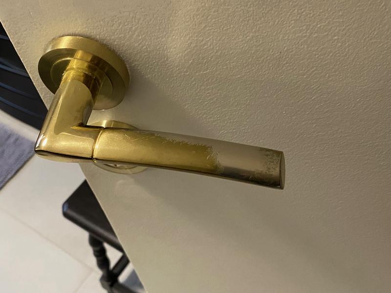 Ouvrir la fenêtre modale de l'avis 1 sur 2