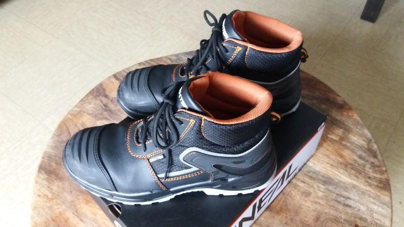 Ouvrir la fenêtre modale de l'avis 1 sur 1