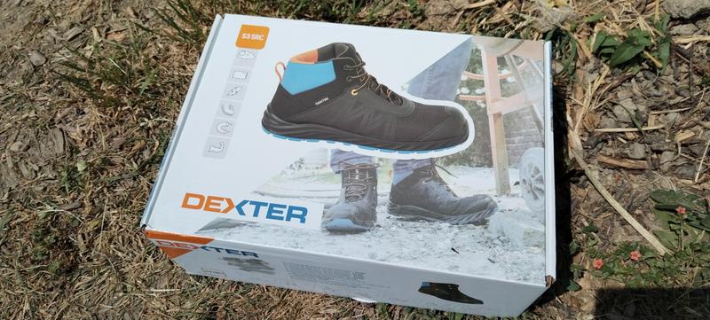 Ouvrir la fenêtre modale de l'avis 1 sur 4