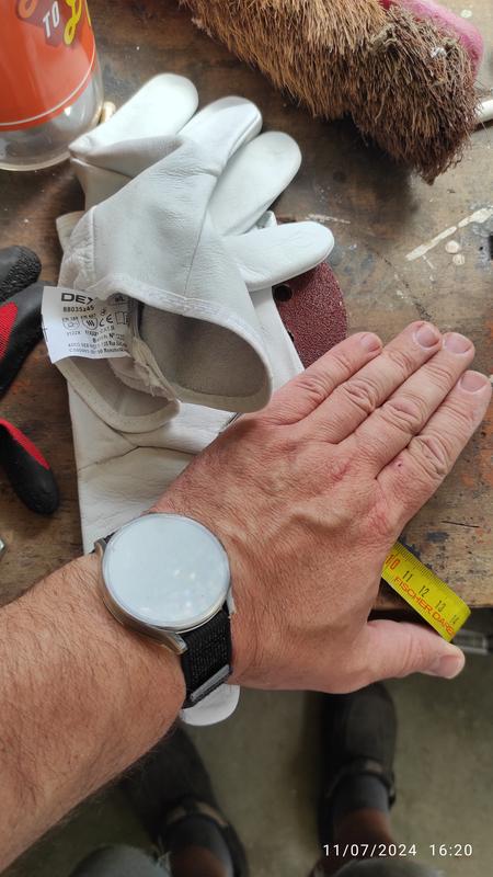 Ouvrir la fenêtre modale de l'avis 3 sur 4