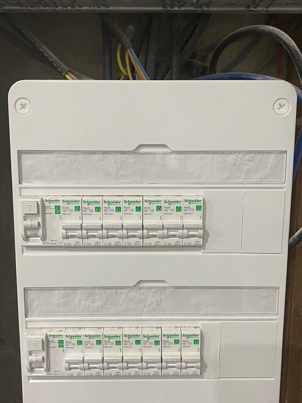 Ouvrir la fenêtre modale de l'avis 1 sur 1