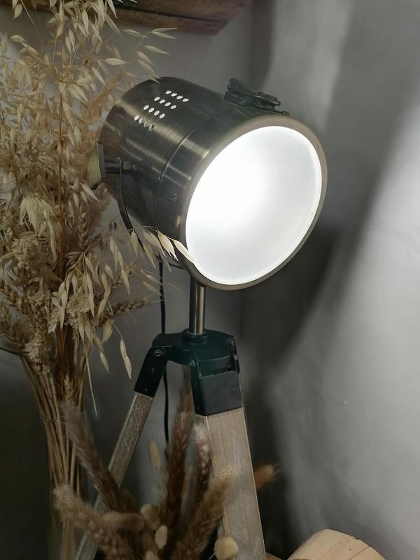 Ouvrir la fenêtre modale de l'avis 2 sur 3