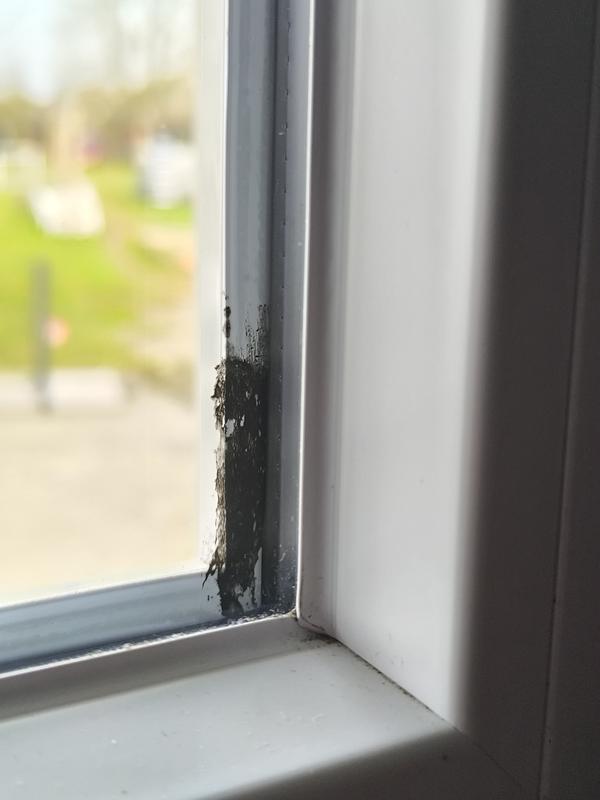 Ouvrir la fenêtre modale de l'avis 1 sur 3