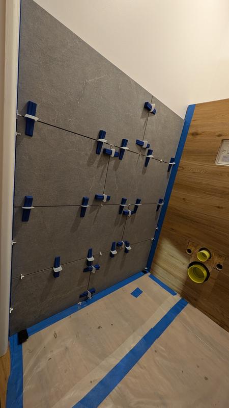 Ouvrir la fenêtre modale de l'avis 1 sur 2