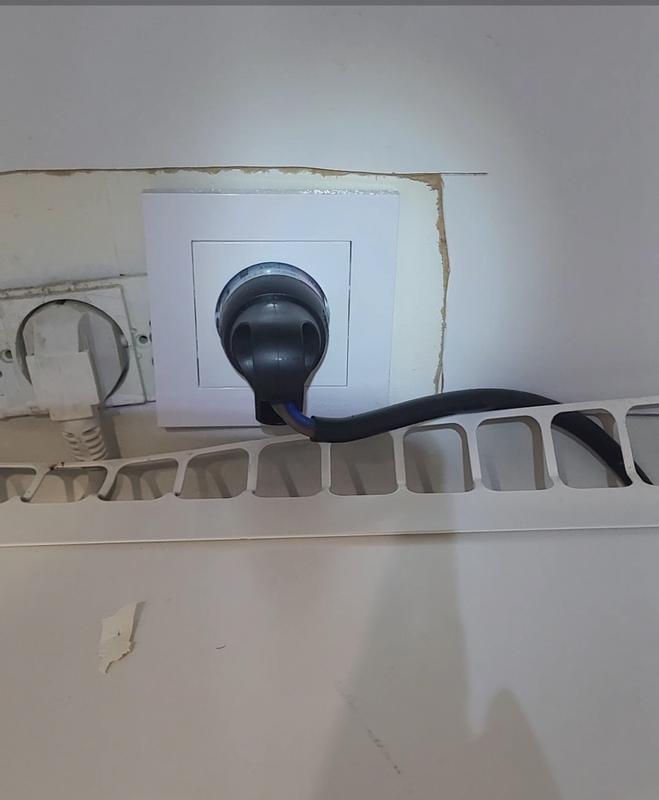 Ouvrir la fenêtre modale de l'avis 1 sur 3