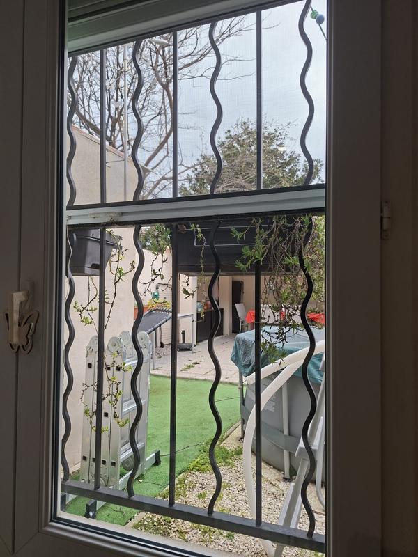 Ouvrir la fenêtre modale de l'avis 2 sur 3