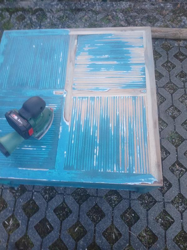 Ouvrir la fenêtre modale de l'avis 1 sur 3