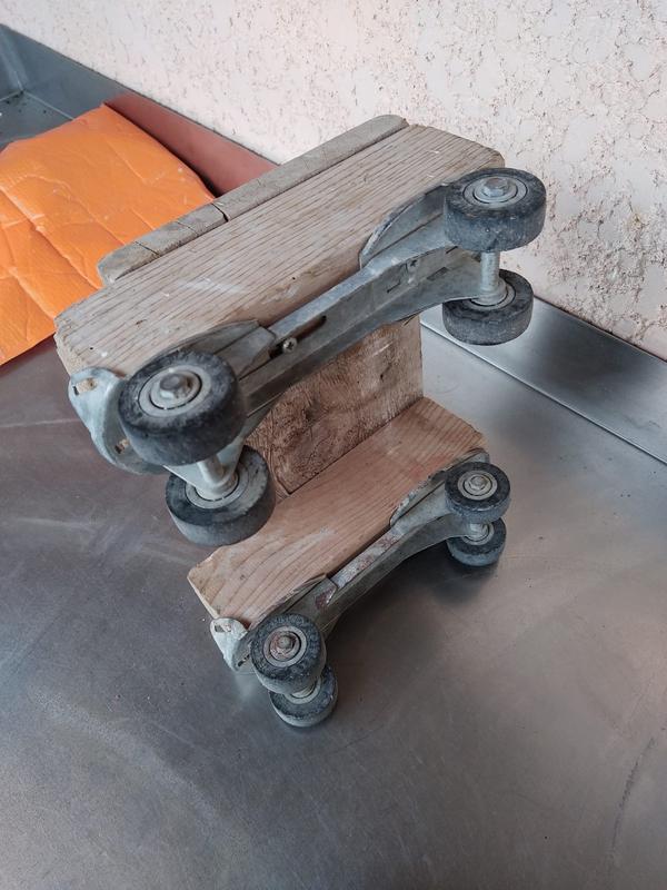 Ouvrir la fenêtre modale de l'avis 1 sur 4