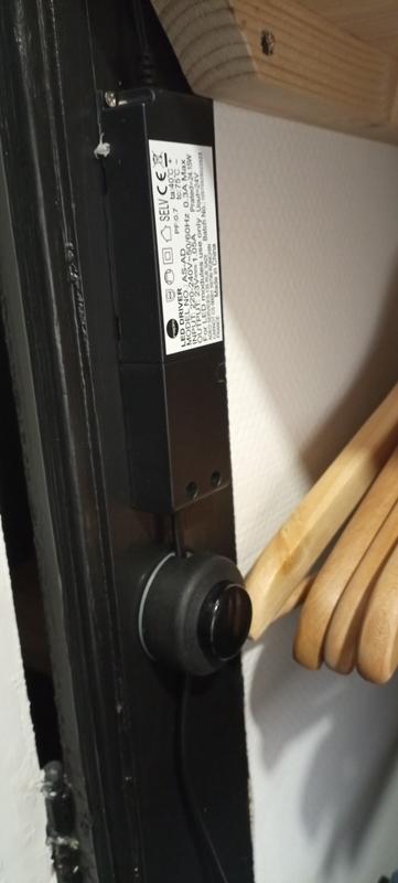 Ouvrir la fenêtre modale de l'avis 1 sur 2