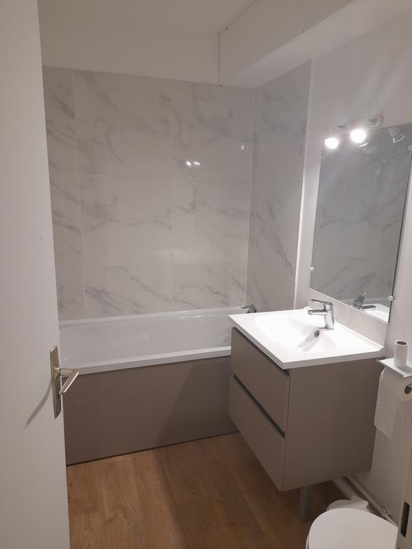 Ouvrir la fenêtre modale de l'avis 1 sur 1