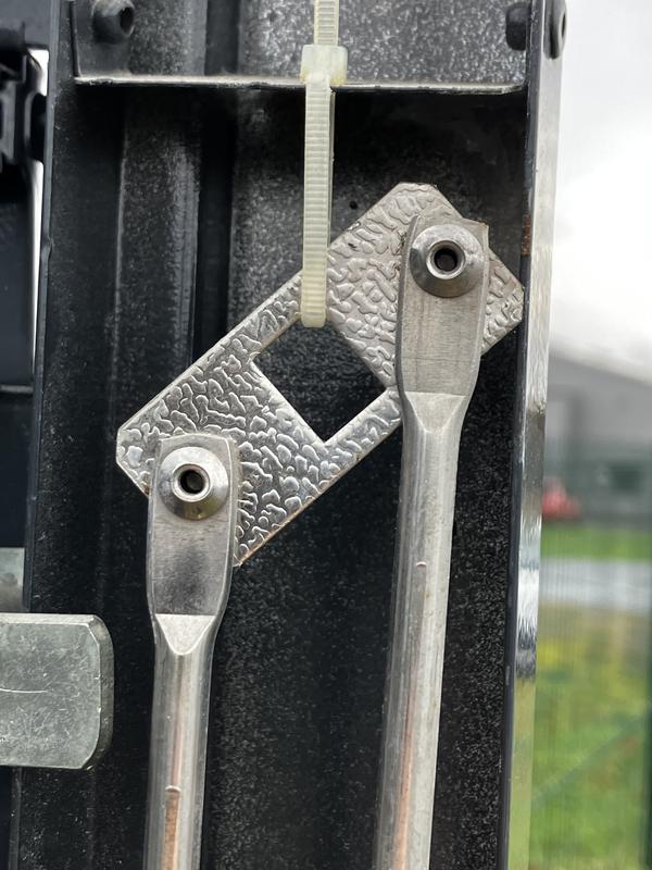 Ouvrir la fenêtre modale de l'avis 3 sur 3