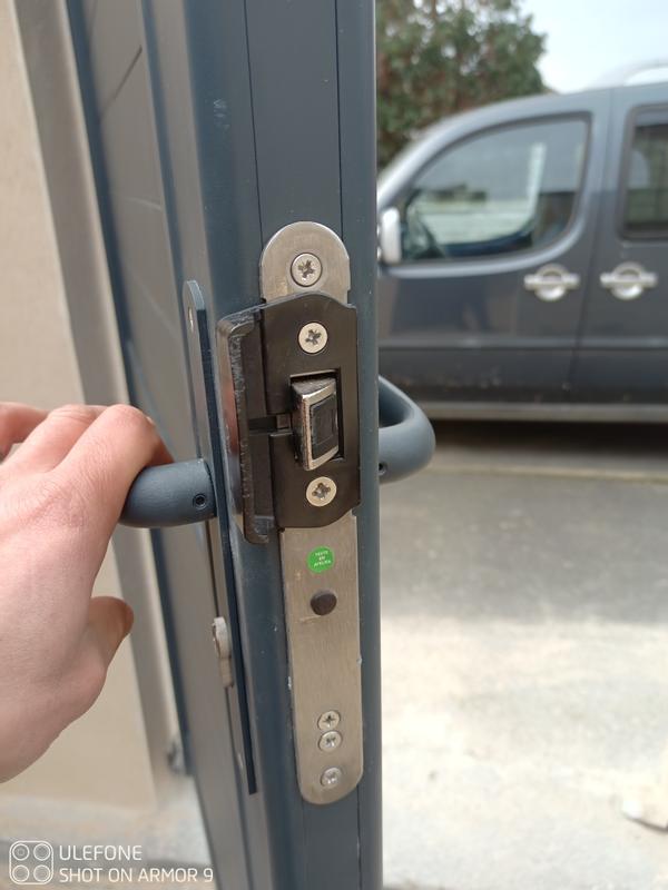 Ouvrir la fenêtre modale de l'avis 2 sur 4