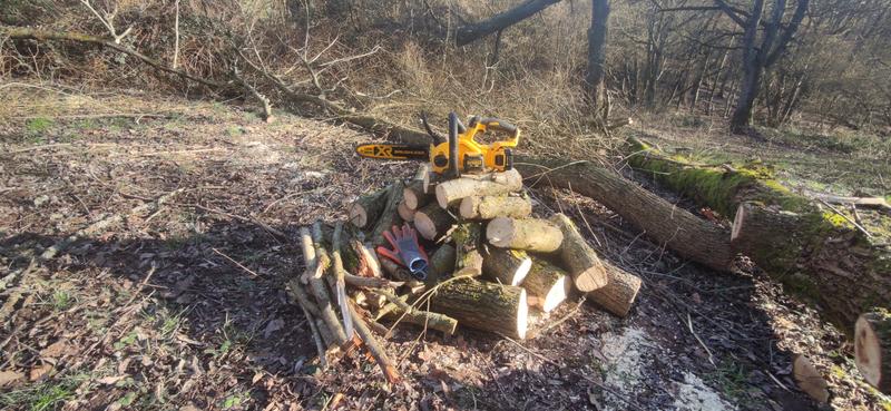 Ouvrir la fenêtre modale de l'avis 1 sur 4