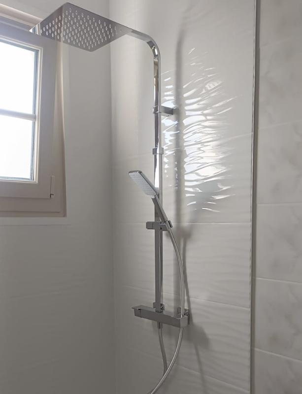 Ouvrir la fenêtre modale de l'avis 1 sur 2