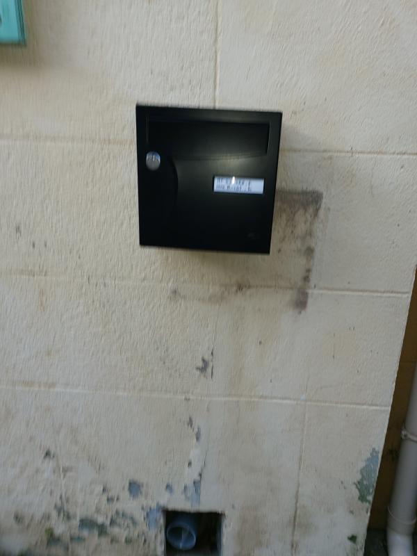 Ouvrir la fenêtre modale de l'avis 1 sur 1