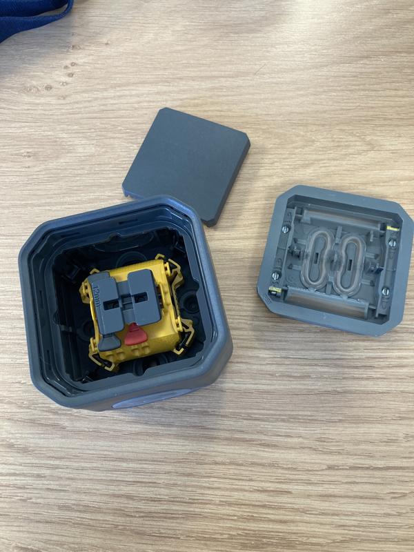 Ouvrir la fenêtre modale de l'avis 1 sur 2