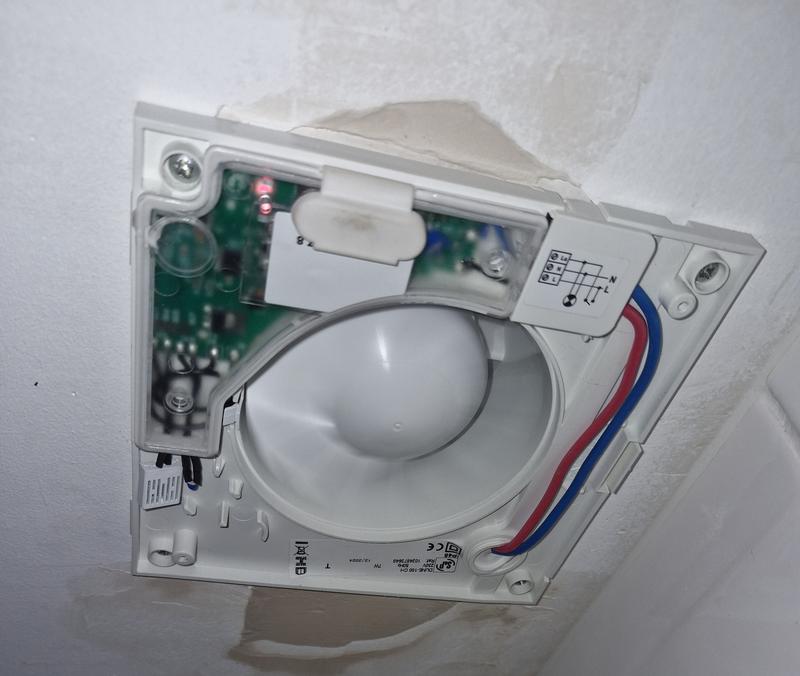 Ouvrir la fenêtre modale de l'avis 1 sur 3