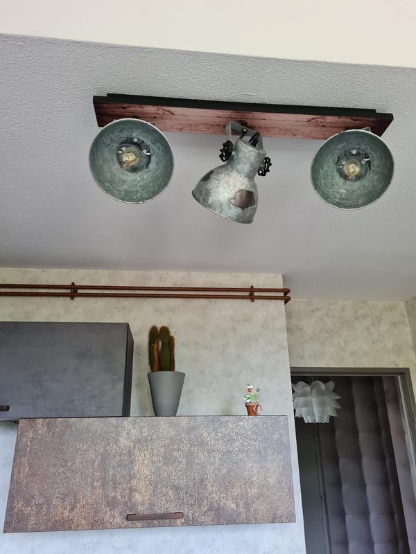 Ouvrir la fenêtre modale de l'avis 1 sur 2