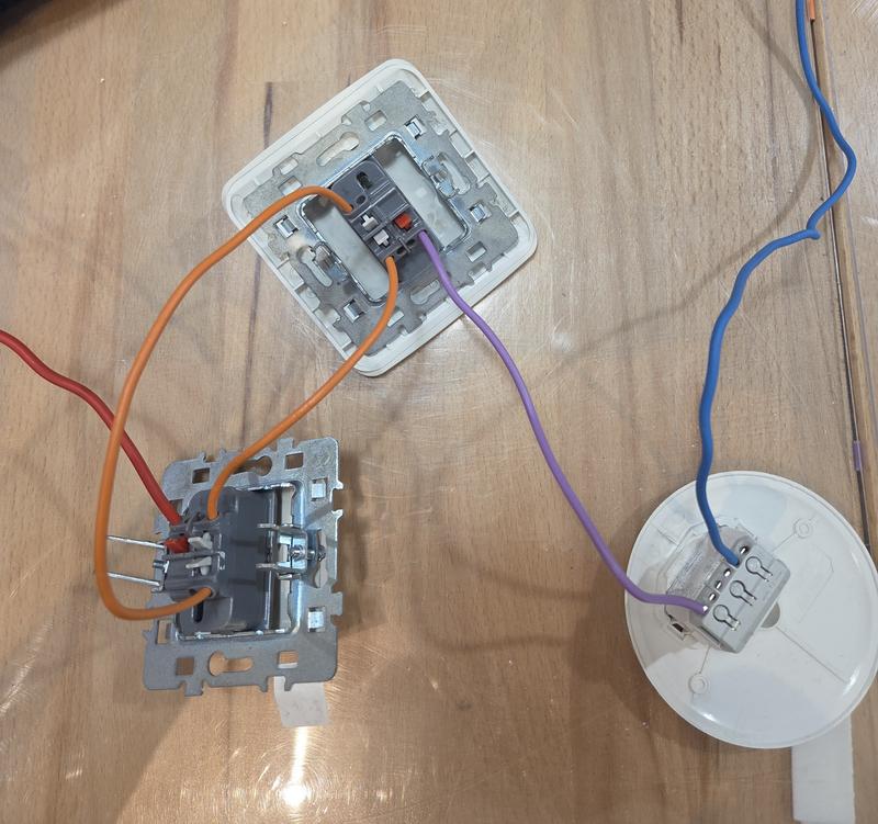 Ouvrir la fenêtre modale de l'avis 1 sur 1