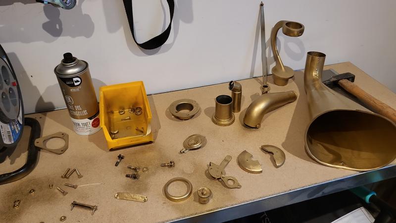 Ouvrir la fenêtre modale de l'avis 1 sur 2