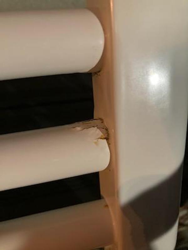 Ouvrir la fenêtre modale de l'avis 1 sur 4