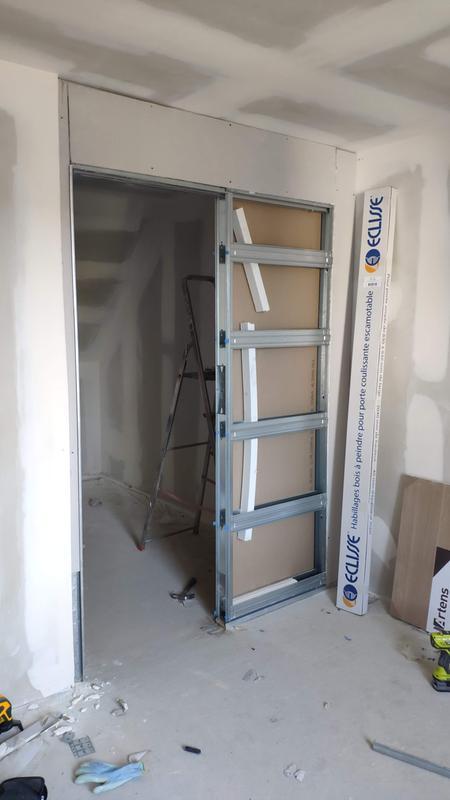 Ouvrir la fenêtre modale de l'avis 1 sur 2