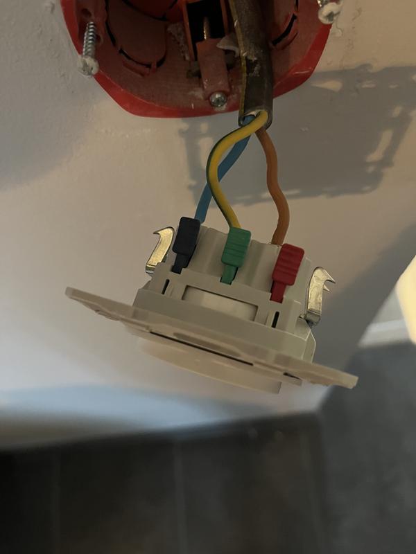 Ouvrir la fenêtre modale de l'avis 2 sur 3