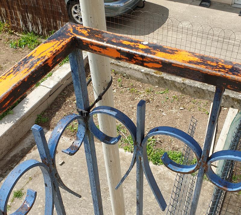 Ouvrir la fenêtre modale de l'avis 1 sur 1