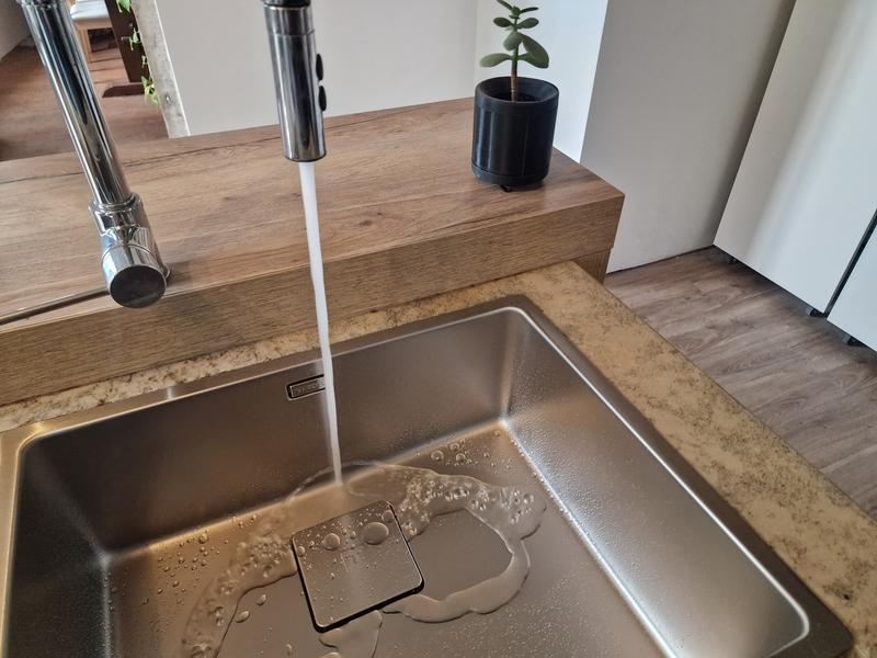 Ouvrir la fenêtre modale de l'avis 1 sur 2