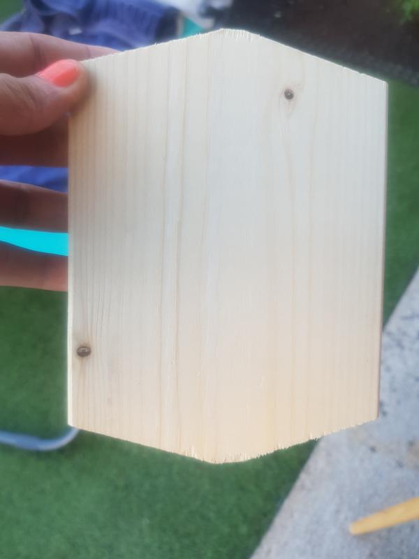 Ouvrir la fenêtre modale de l'avis 1 sur 4