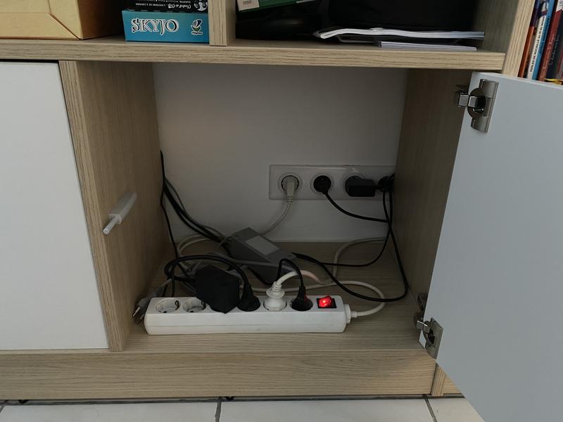 Ouvrir la fenêtre modale de l'avis 1 sur 2