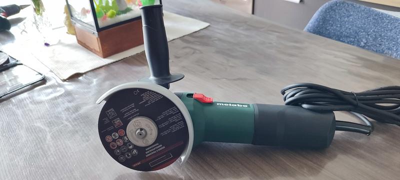 Ouvrir la fenêtre modale de l'avis 4 sur 5