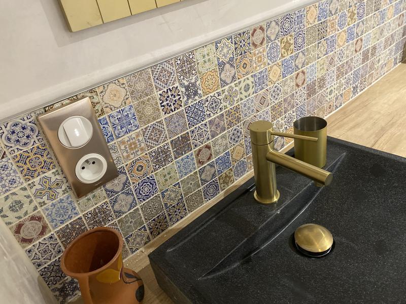 Ouvrir la fenêtre modale de l'avis 1 sur 3